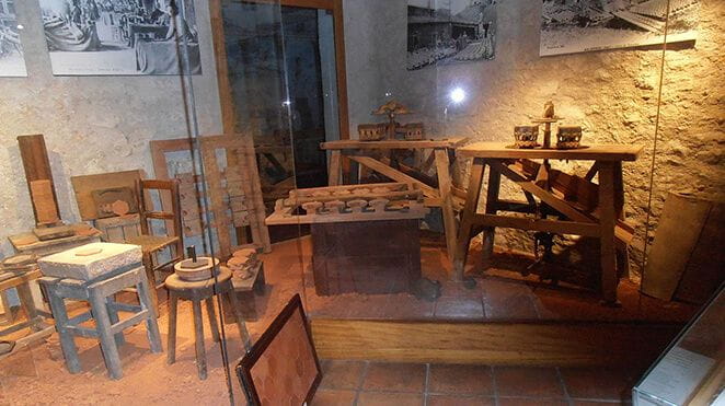 Colombier-fiche-activites-culture-musee-arts-populaire-bloc1-petite